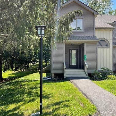 فيلا إيست سترودسبورغفي Pocono Shawnee Mountain Townhouse المظهر الخارجي الصورة