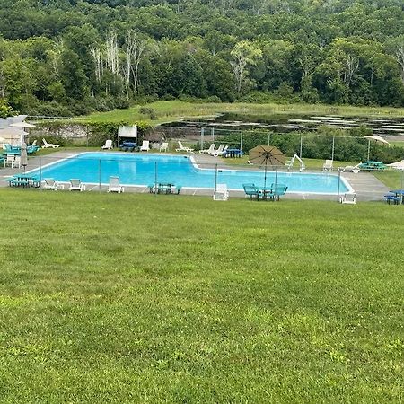 فيلا إيست سترودسبورغفي Pocono Shawnee Mountain Townhouse المظهر الخارجي الصورة