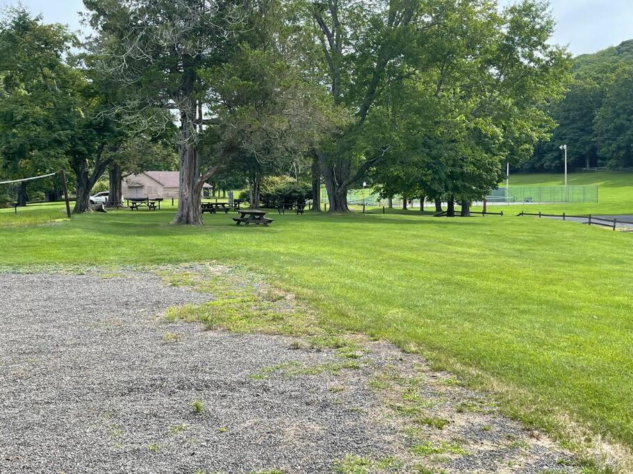 فيلا إيست سترودسبورغفي Pocono Shawnee Mountain Townhouse المظهر الخارجي الصورة